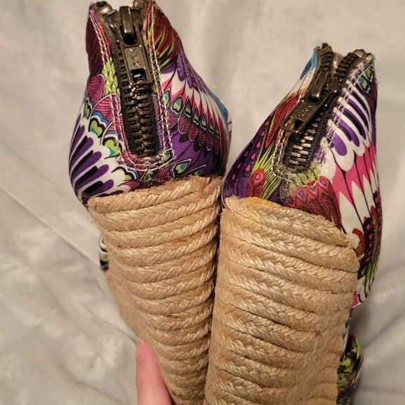 Final Sale: Carlos Santana Espadrilles - Picture 4 of 4
